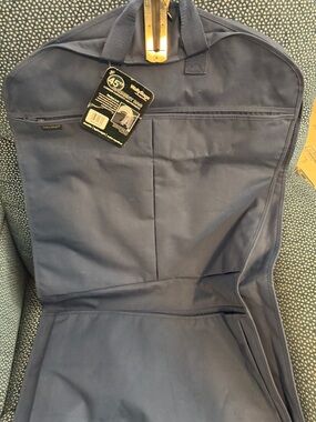 NWT 45” WallyBag Garment Bag with shoe compartment